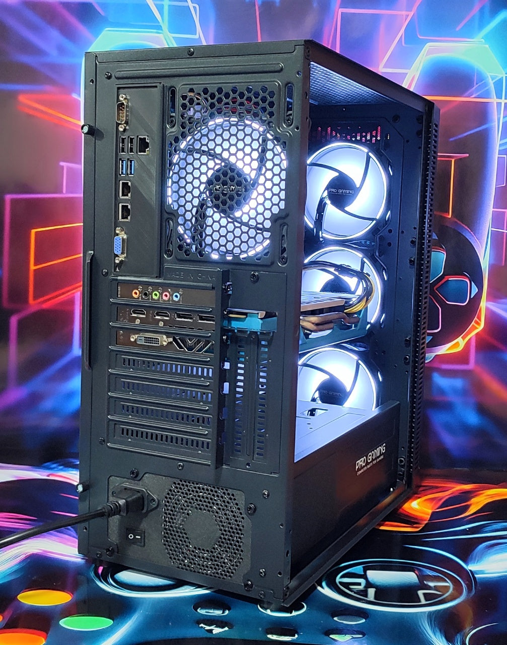 Calculator Gaming Intel Xeon E3-1230 v6 (peste i7 6700) , 16GB DDR4, SSD 480GB + 500GB HDD, placa sunet Creative, video Sapphire Radeon RX 580 NITRO+ 8GB GDDR5 256-bit Special Edition, telecomanda ARGB