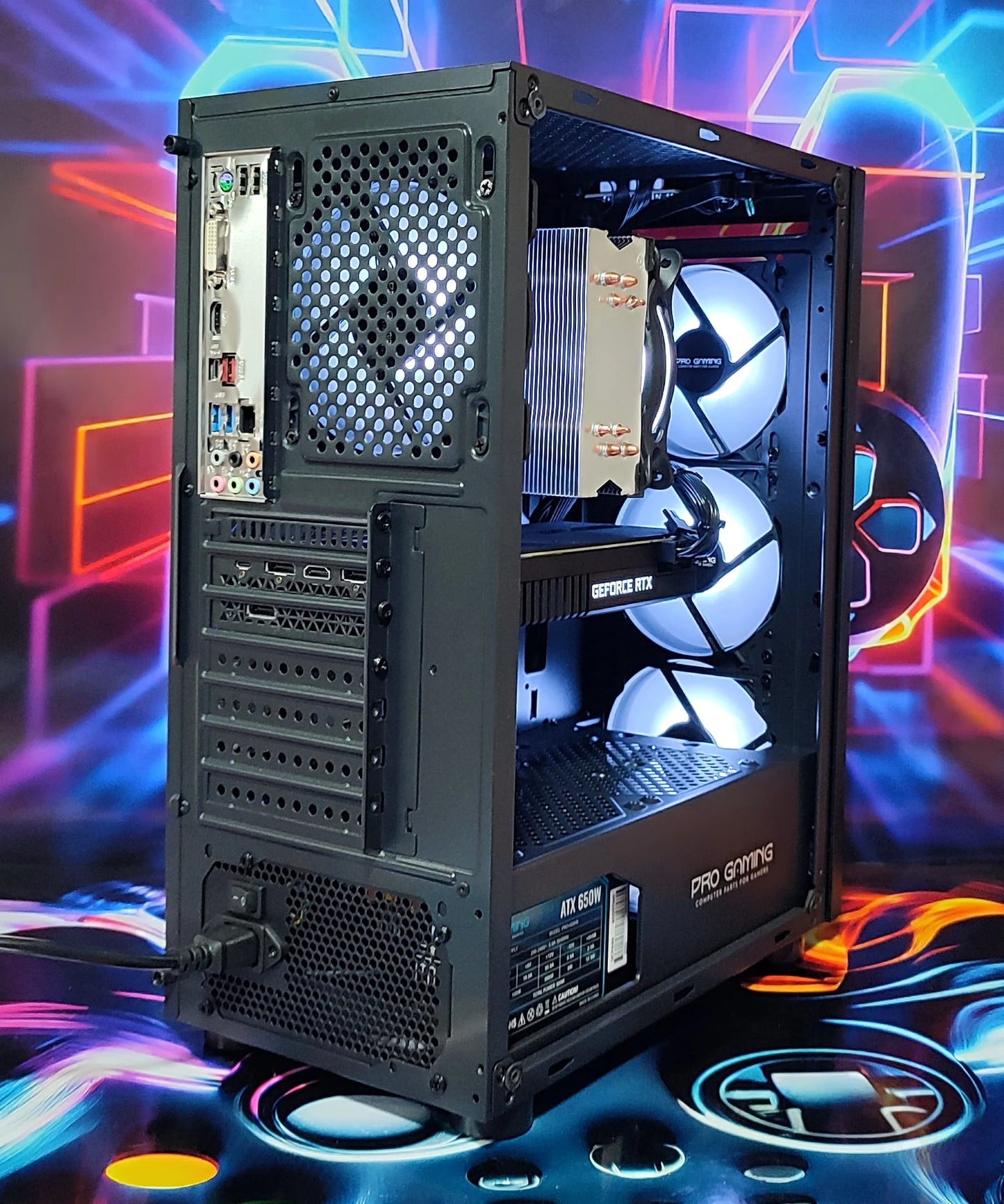 Calculator Gaming Intel Coffee Lake Core i7 9700KF, 32GB DDR4, SSD NVME 512GB + 1TB HDD, video Nvidia GeForce RTX 2080 Dual 8GB GDDR6 256-bit, Telecomanda ARGB